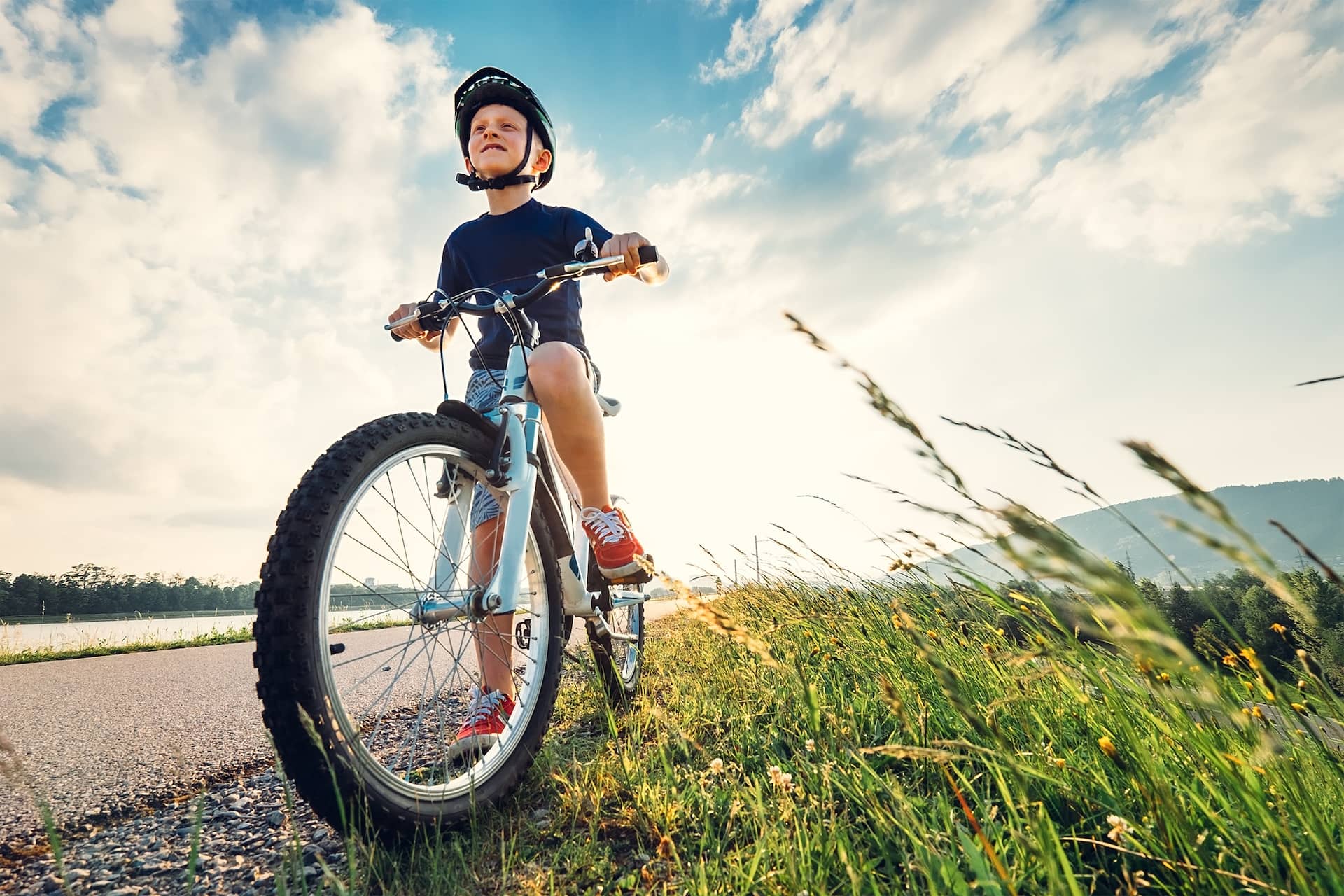 Cycling_166480332 (1)