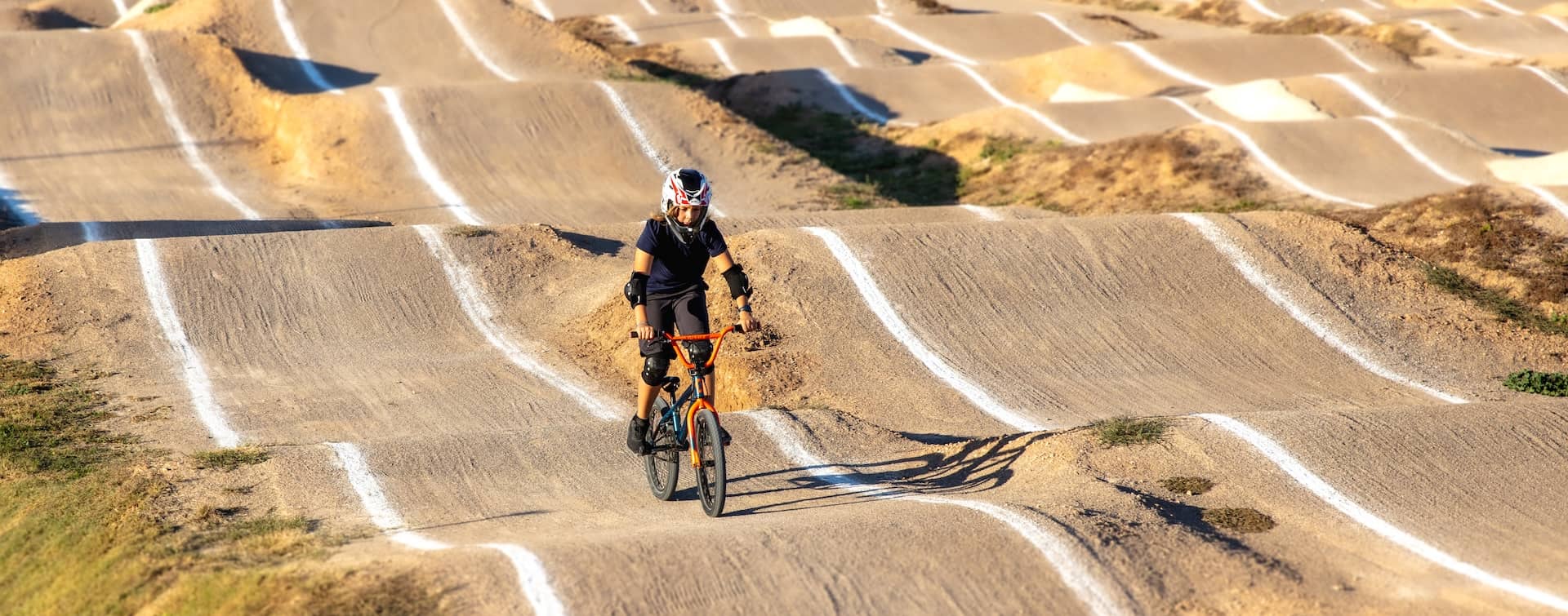 bmx_546221992 (1)